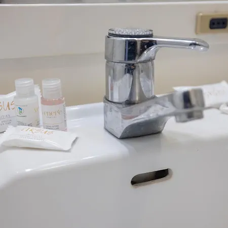 アパート Mina House - Appartamento Fronte Mare Con Ampia Terrazza E Garage サンレモ